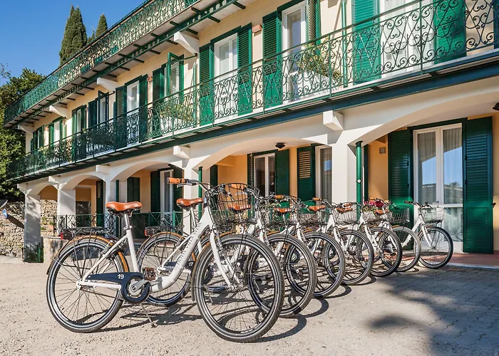 西尔瓦别墅spa酒店 3* 圣雷默